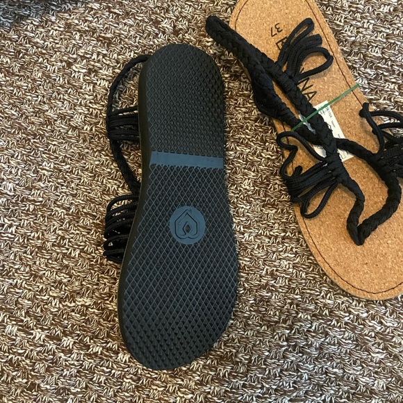 SOLD Bokyna Black Seastar Sandals - Size 6 (37 EU) - Picture 2 of 6